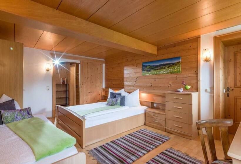 Апартаменты 2 Спальни с Балконом, Hofbauer