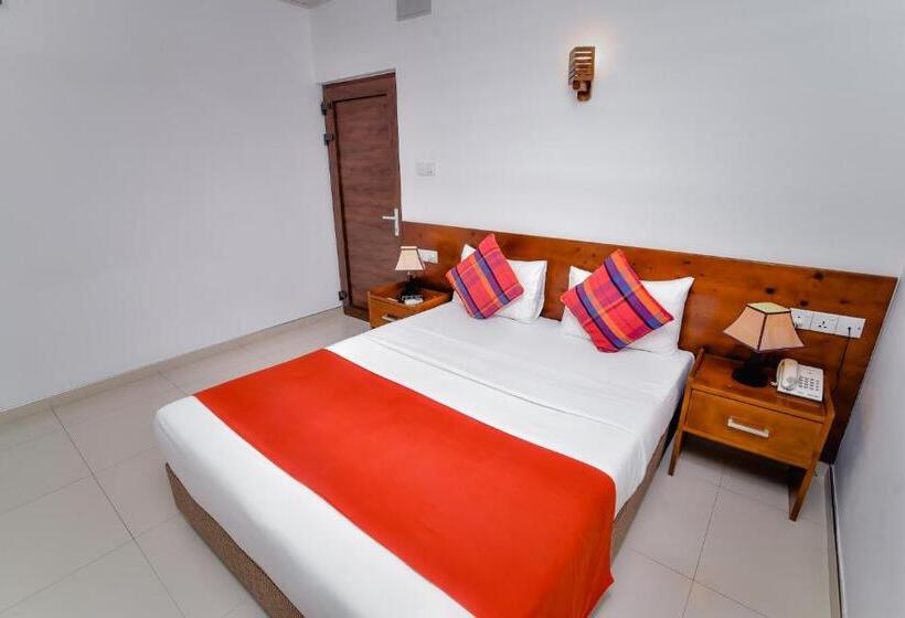 חדר דלוקס, My City