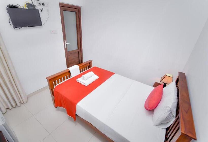 חדר סטנדרט יחיד, My City