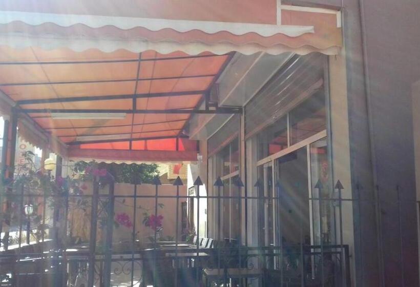 اتاق استاندارد چهار تخته, Maison D Hôtes Afoulki Tafraout