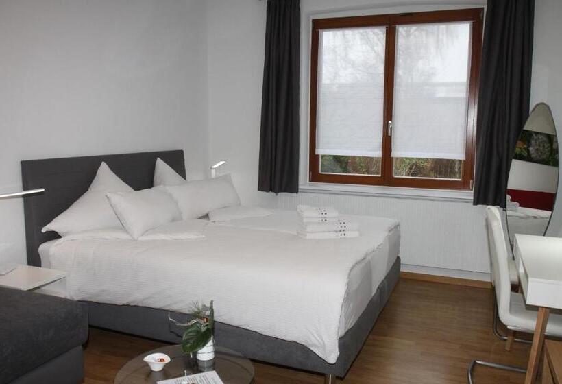 غرفة قياسية ثلاثية حمام مشترك, Famos Schlafen