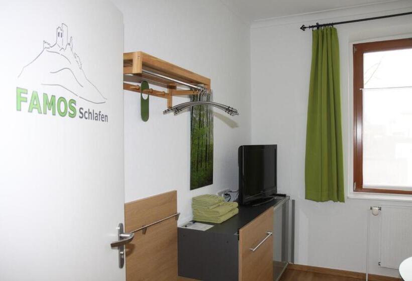 غرفة قياسية حمام مشترك, Famos Schlafen