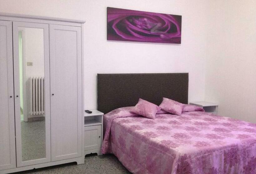 اتاق استاندارد, Tiburtina Guesthouse