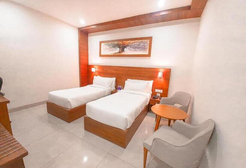 חדר דלוקס, Superia Grand