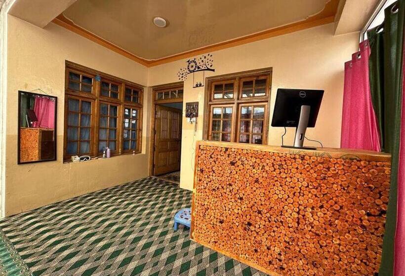 スタンダードルーム, Yang-lha Guest House