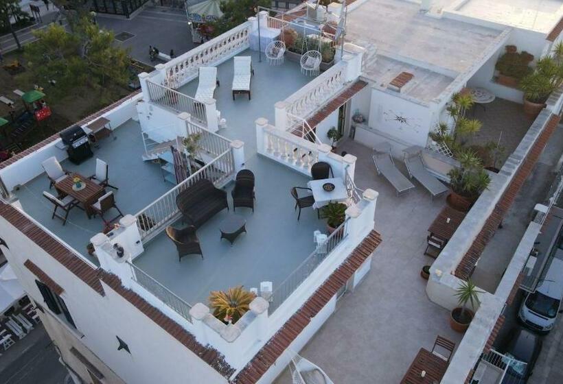 سوییت خانوادگی, Viesthouse