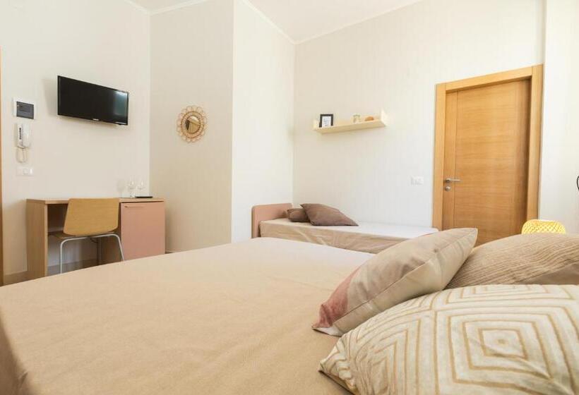 اتاق راحتی سه تخته, Viesthouse