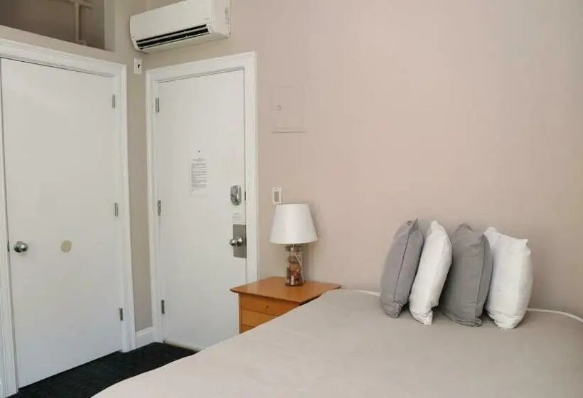 スタンダードスタジオ, Heart Of South End, Convenient, Comfy Studio #22