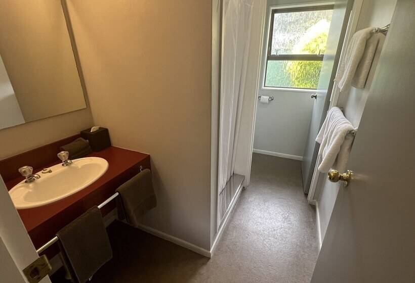 דירת חדר, Avenue Motel Palmerston North