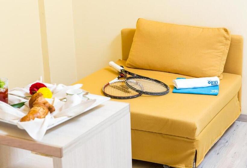 주니어 스위트, Club Hotel Olivi   Tennis Center