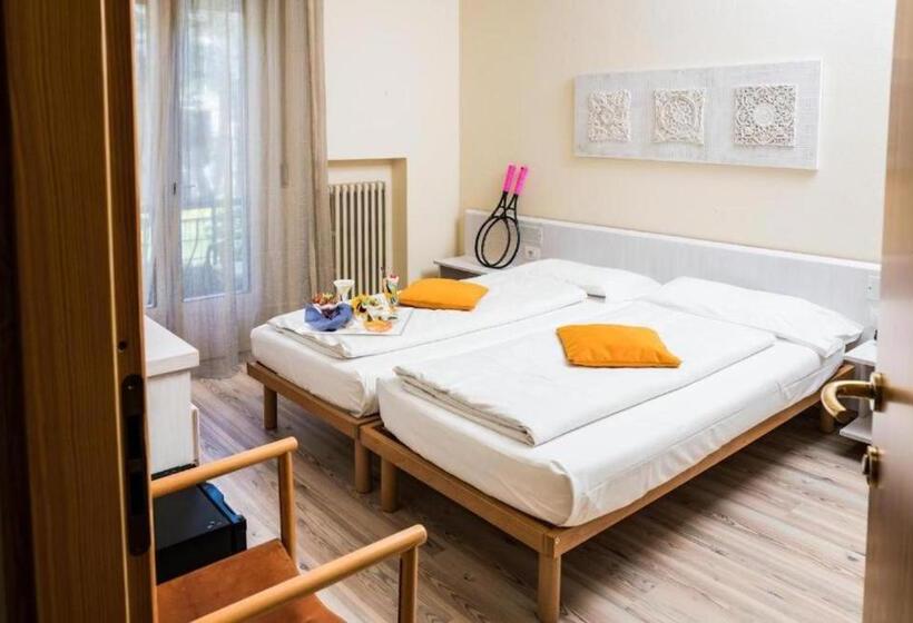 패밀리 룸, Club Hotel Olivi   Tennis Center