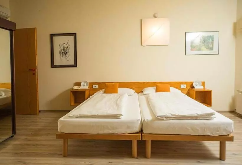 ペントハウスルーム, Club Hotel Olivi Tennis Center