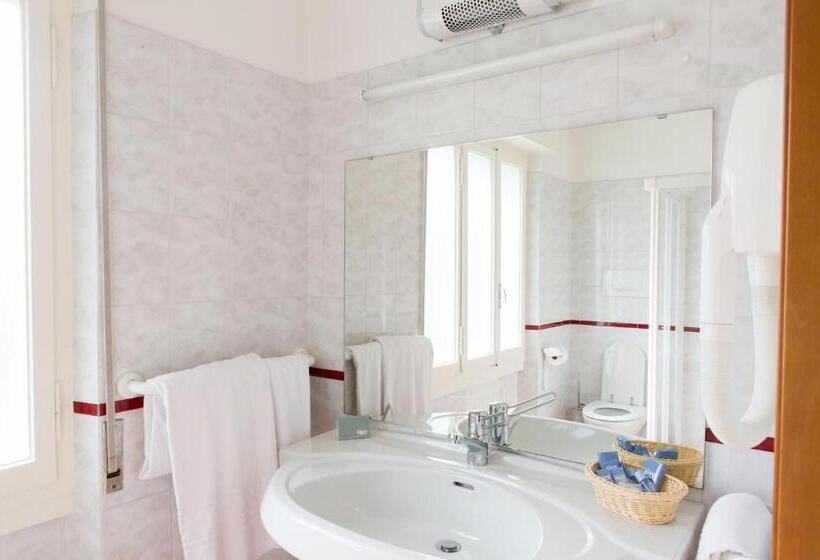 스탠다드 룸 가든 전망, Club Hotel Olivi   Tennis Center