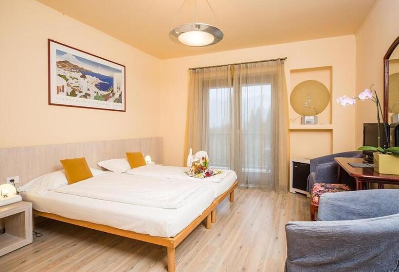 스탠다드 룸 가든 전망, Club Hotel Olivi   Tennis Center