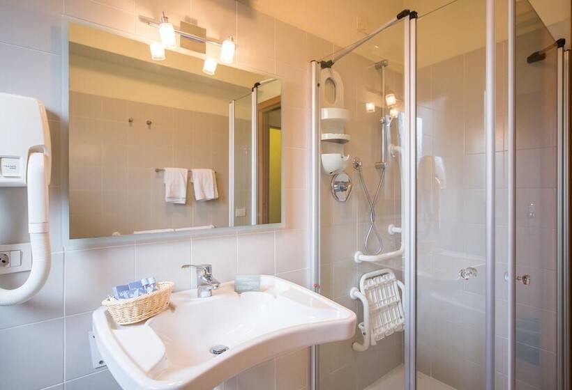 اتاق استاندارد با چشم‌انداز باغ, Club Hotel Olivi   Tennis Center