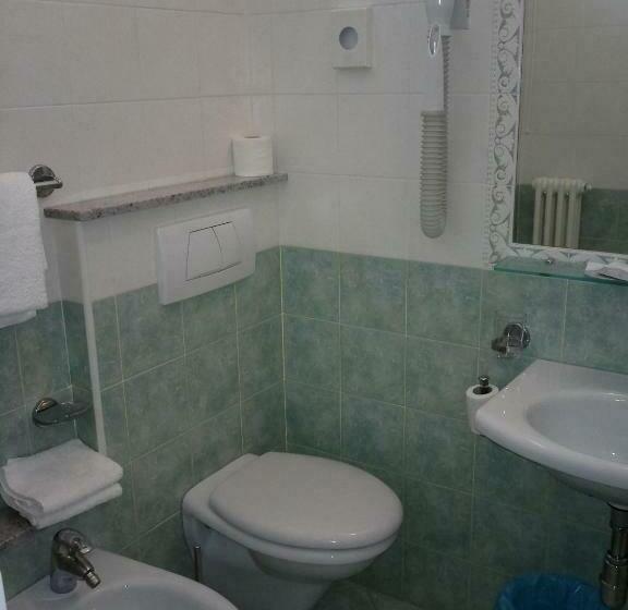 经济房, Design Hotel Astra B&b