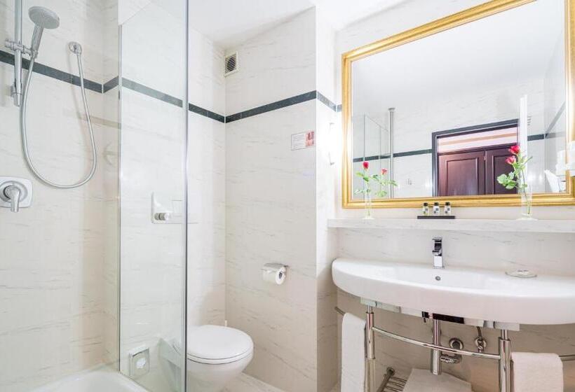 Номер Deluxe, Alpin & Wellness Resort Hotel Ludwig Royal