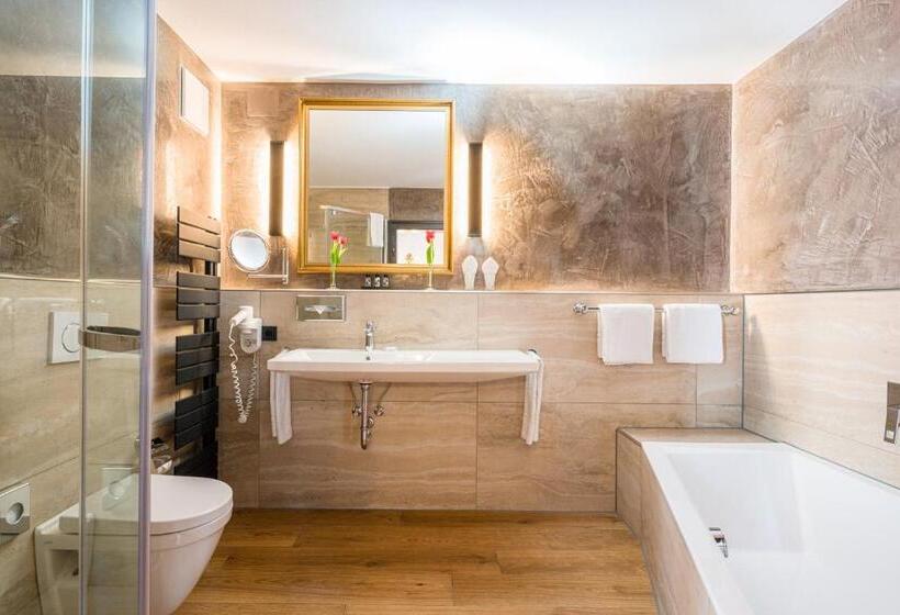 ジュニアスイート, Alpin & Wellness Resort Hotel Ludwig Royal