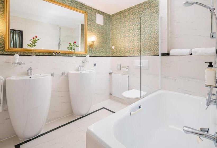 Студия Стандарт, Alpin & Wellness Resort Hotel Ludwig Royal