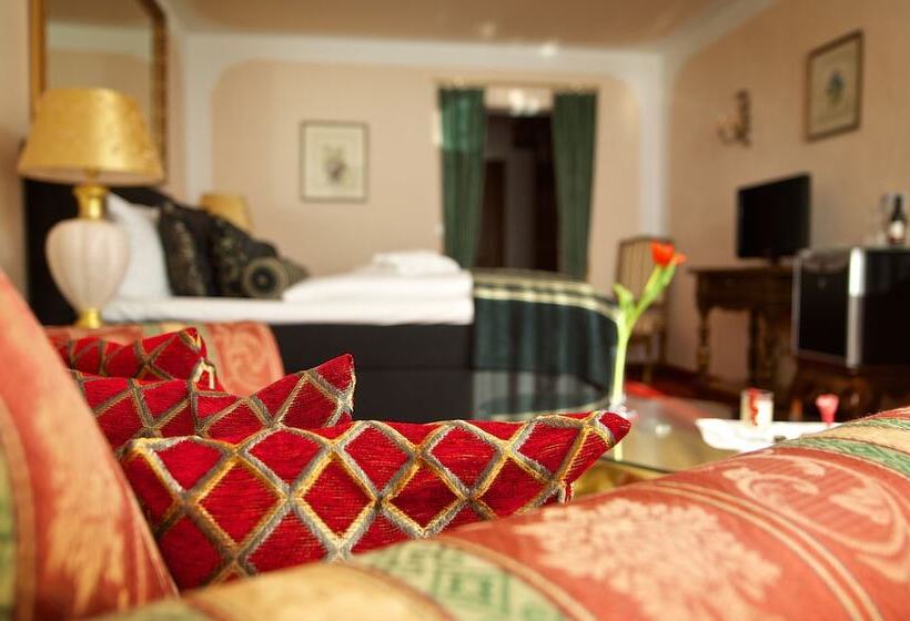 Номер Deluxe, Alpin & Wellness Resort Hotel Ludwig Royal