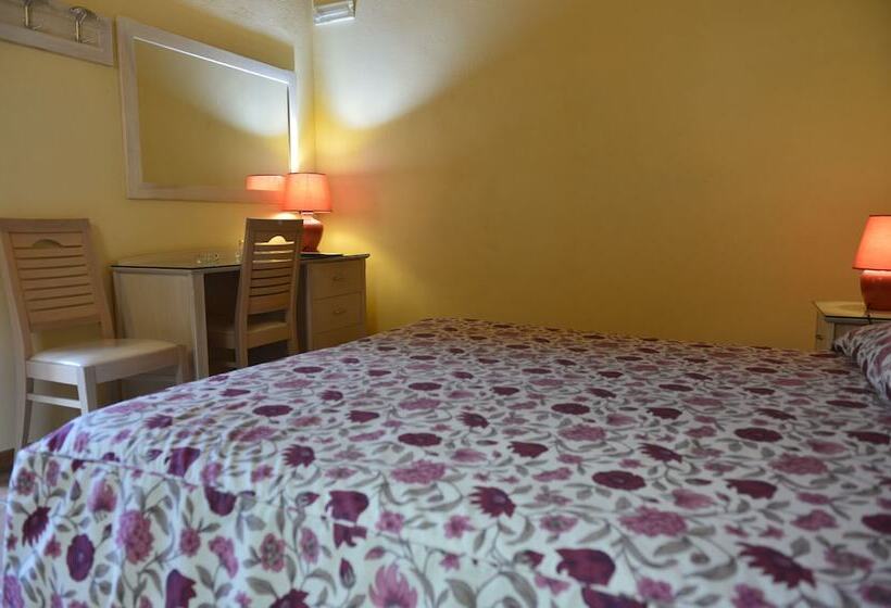 غرفة قياسية, Acquasanta