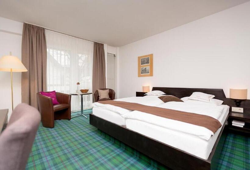 Номер Стандарт, Alpenhof Postillion