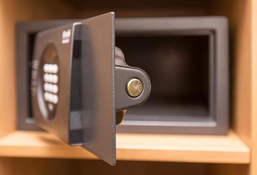 Семейный Номер, Alpenhof Postillion