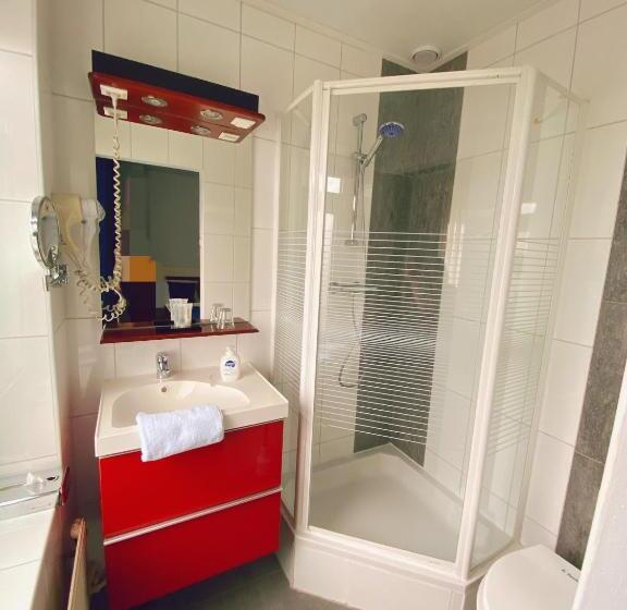 스탠다드 싱글 룸, Apollo