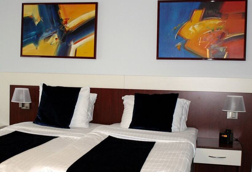 Номер Стандарт, Apollo