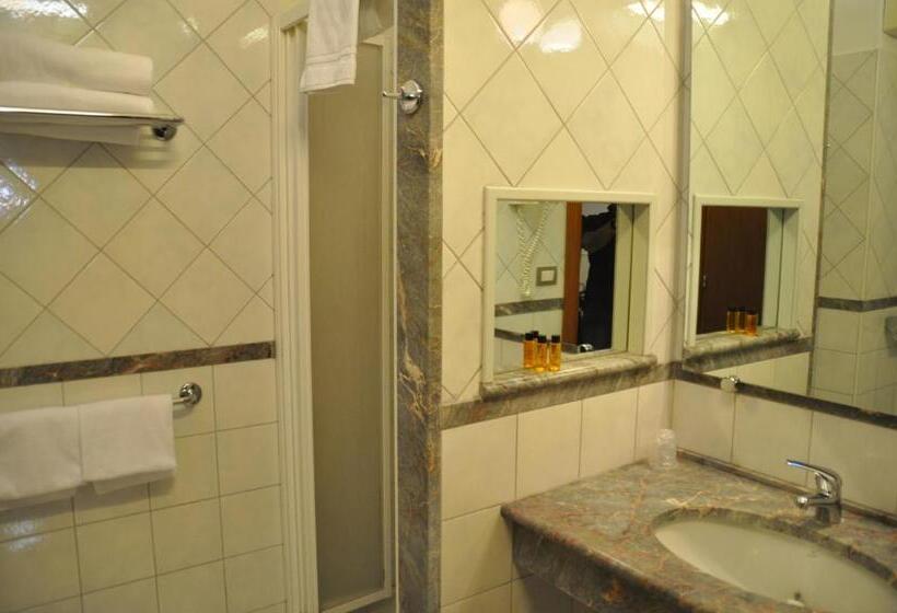 Номер Стандарт, Civita