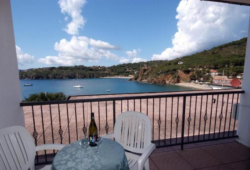 带海景的标准房, Dino