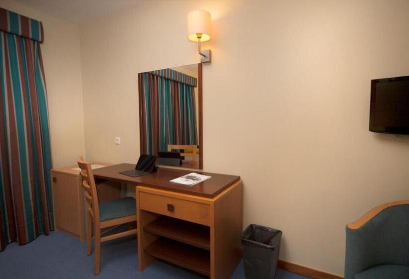 Номер Клуб, Feira Pedra Bela