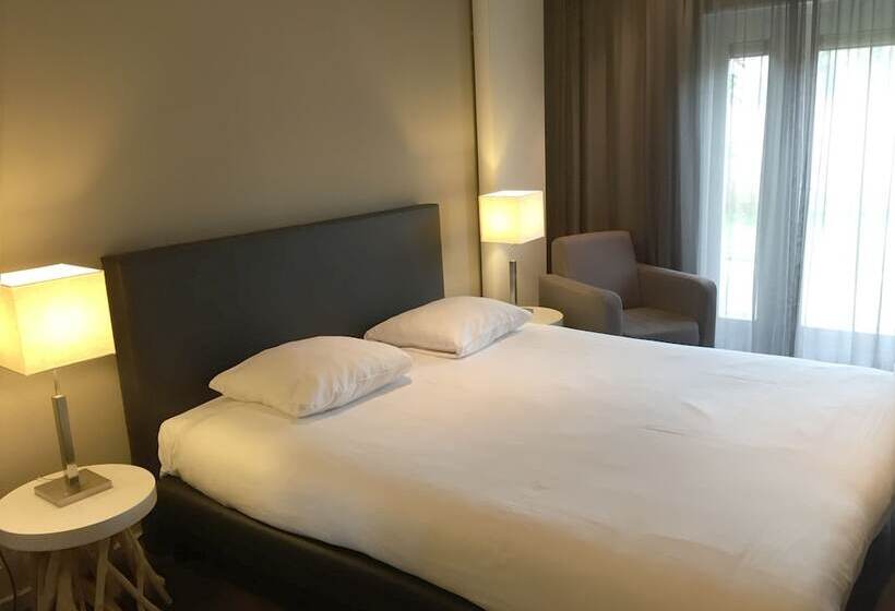 جناح, Fletcher Landgoedhotel Renesse