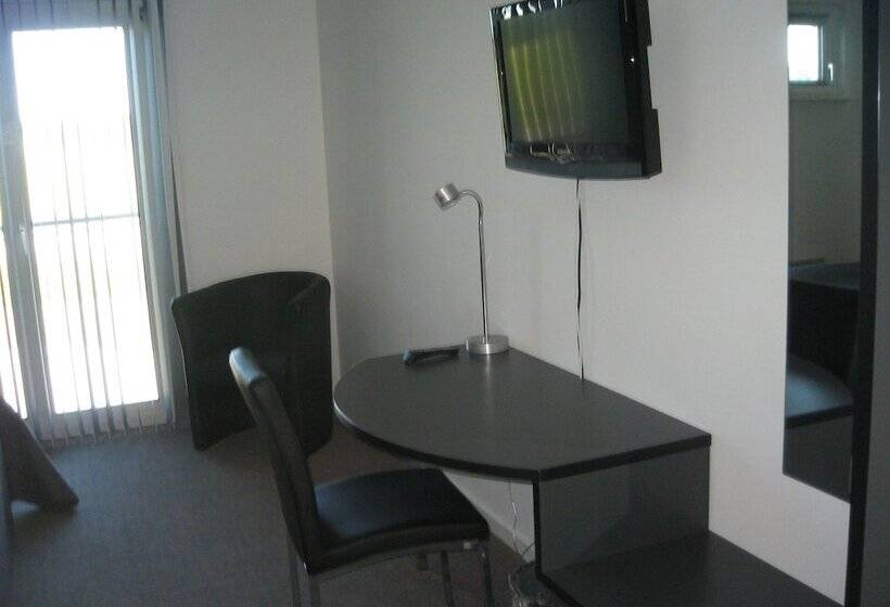 스탠다드 싱글 룸, Gudenå