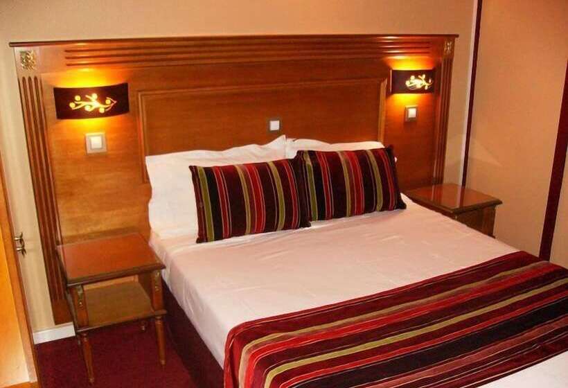 스탠다드 룸, Hôtel Du Val De Seine