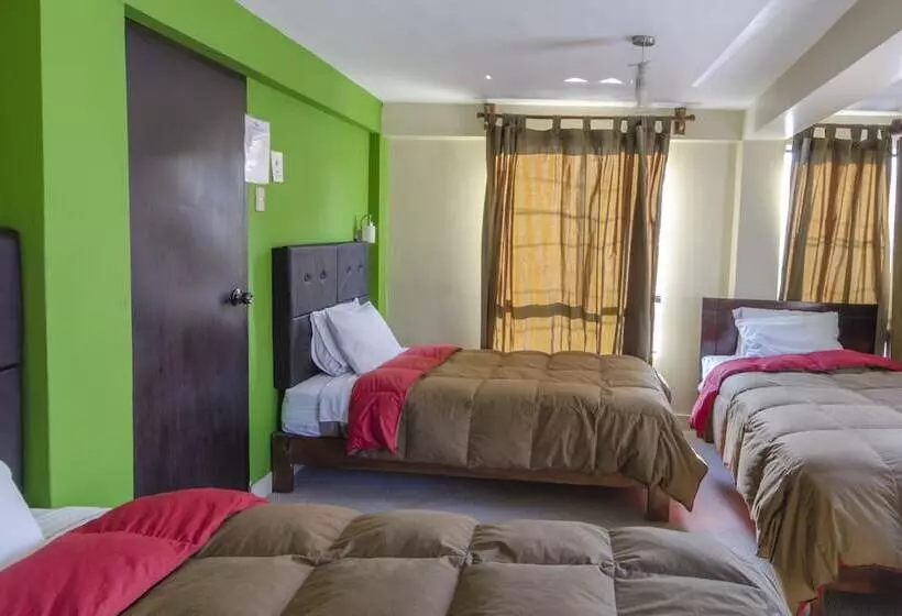 Standard Kolmen Hengen Huone, In Casita