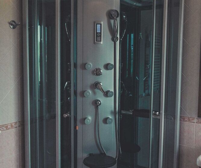 스탠다드 룸, Insonnia