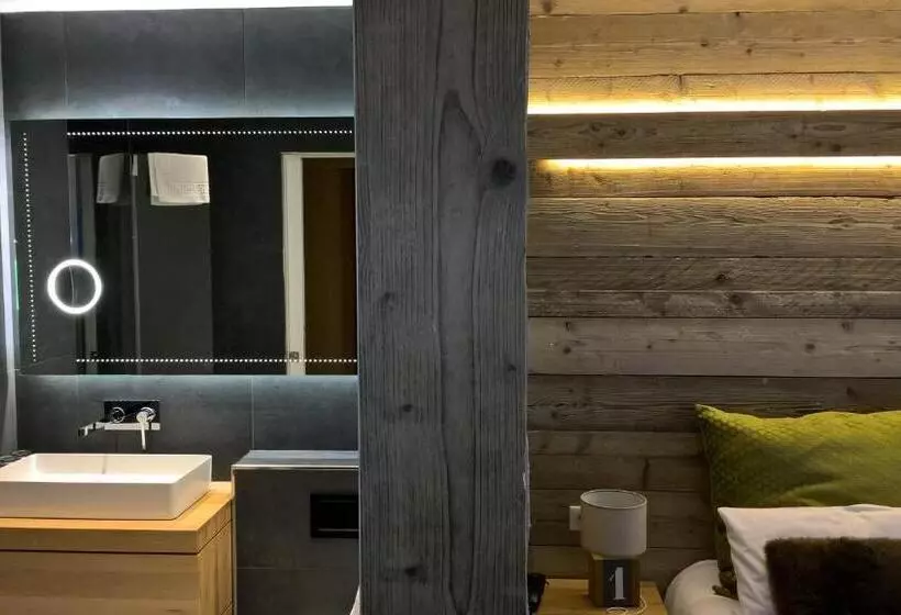Chambre Standard, Le Grand Tétras