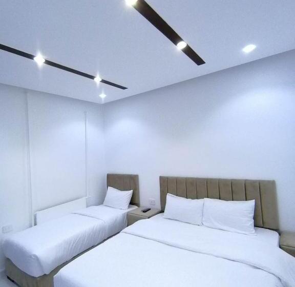 اتاق استاندارد سه نفره, Mussa Spring