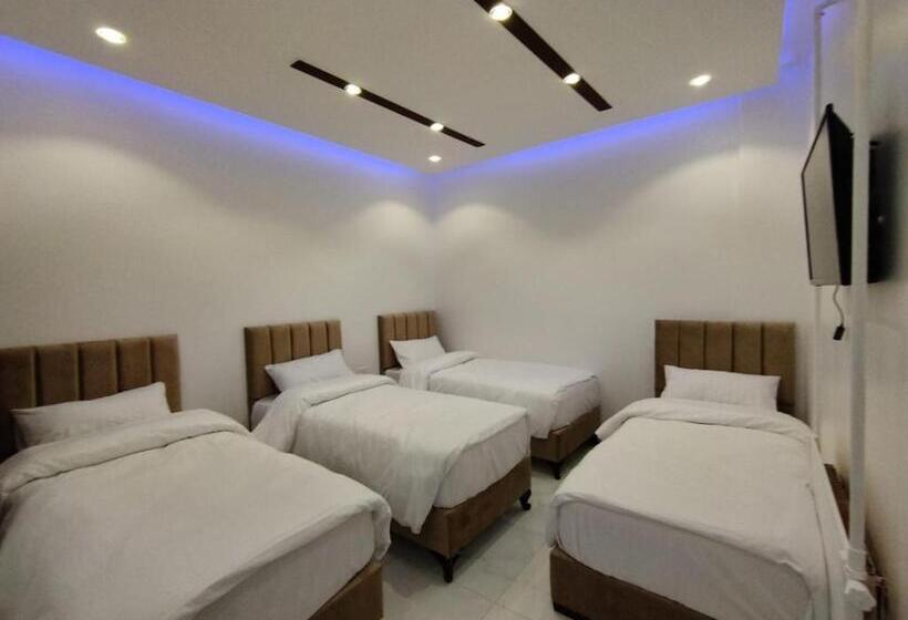 اتاق استاندارد چهار تخته, Mussa Spring