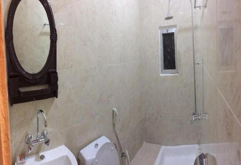 اتاق استاندارد چهار تخته, Mussa Spring