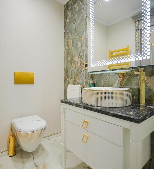 سوییت خانوادگی, W Regal Boutique Hotel&spa
