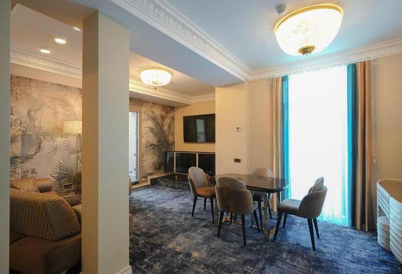 Люкс Повышенной Комфортности, W Regal Boutique Hotel&spa