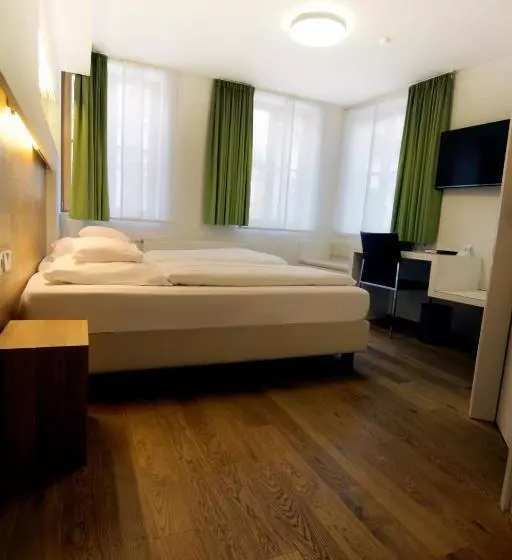 Economy Room, Restaurant Ochsen