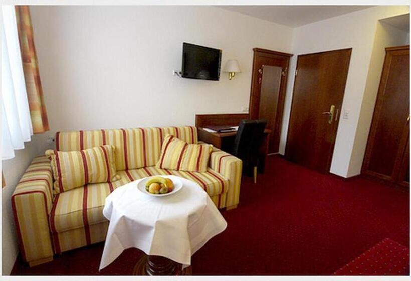 Четырехместный Номер Стандарт, Restaurant Ochsen