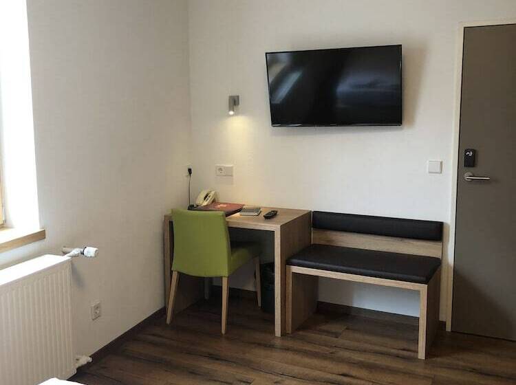 Номер Economy Индивидуальный, Restaurant Ochsen