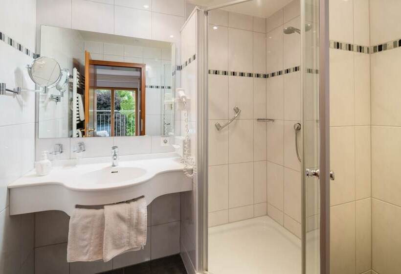 Семейный Номер, Restaurant Ochsen