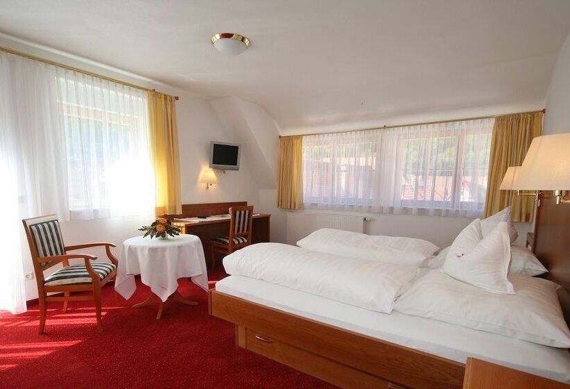 Семейный Номер, Restaurant Ochsen