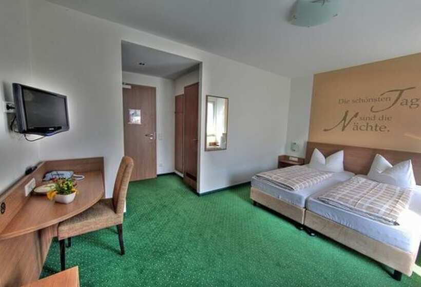 Номер Комфорт, Restaurant Schworer