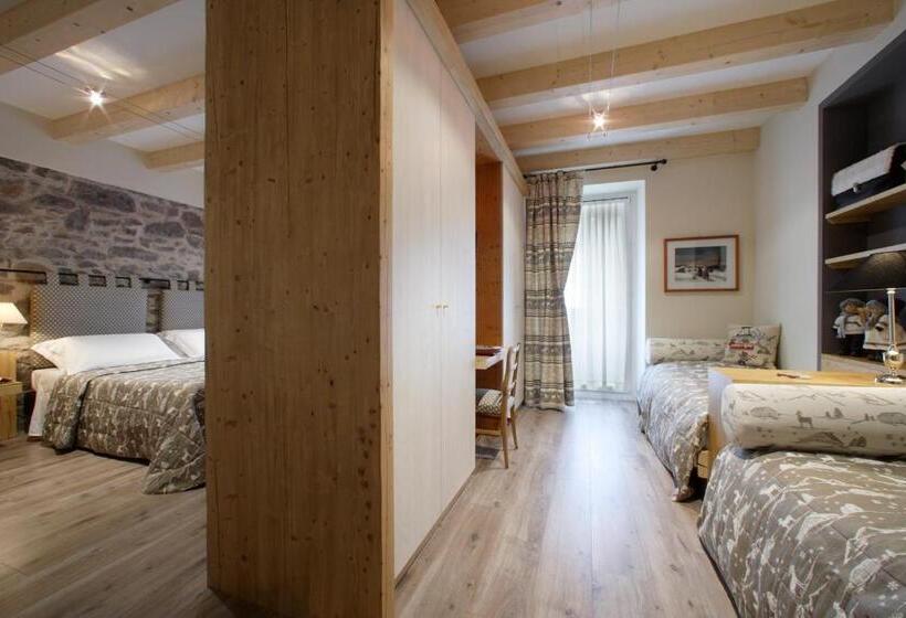 חדר קומפורט, Savoia Dal 1924